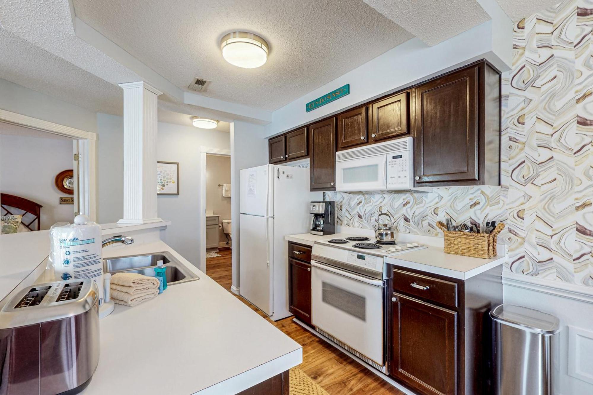 Colony II Apartment Sunset Beach Room photo